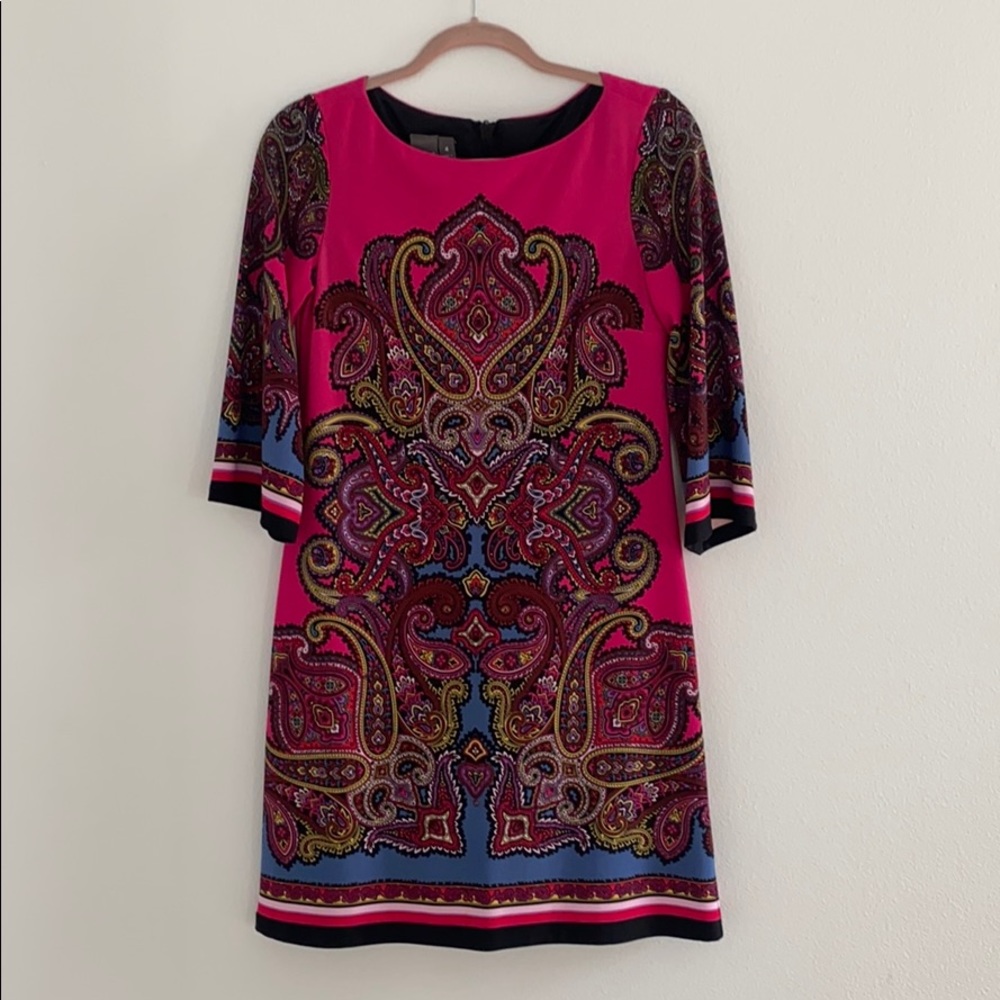 Sz 4 3/4 sleeve shift dress with paisley pattern